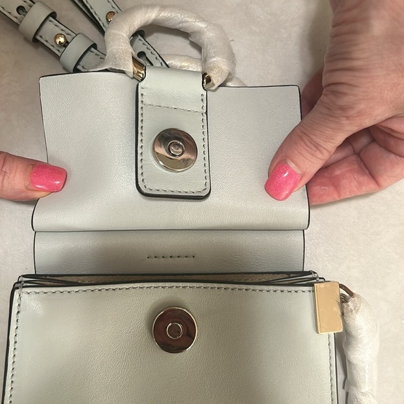 Authentic Chloe Faye Small Bracelet Bag - Picture 3 of 7